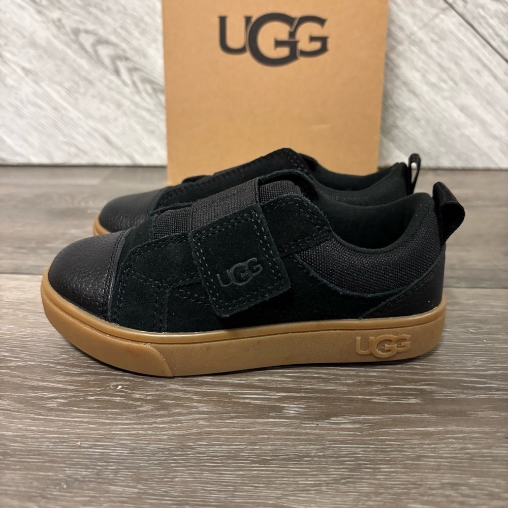 UGG | Rennon Low Sneakers In Black New In Box - Picture 7 of 10